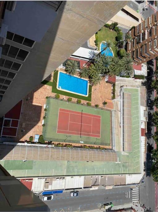 Estupendo Apartamento En Planta 23 Primera Linea Бенидорм Экстерьер фото